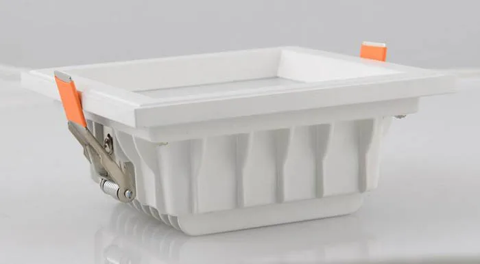 10 шт./лот белого и черного цвета с регулируемой яркостью (12 Вт 18 24 квадратный