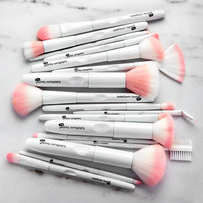 17pcs 17 шт. кисти для макияжа инструмент белый Цвет косметический набор кистей пудра, кисть для теней на веки лица косметическое средство основа для макияжа набор кистей - Handle Color: 17pcs