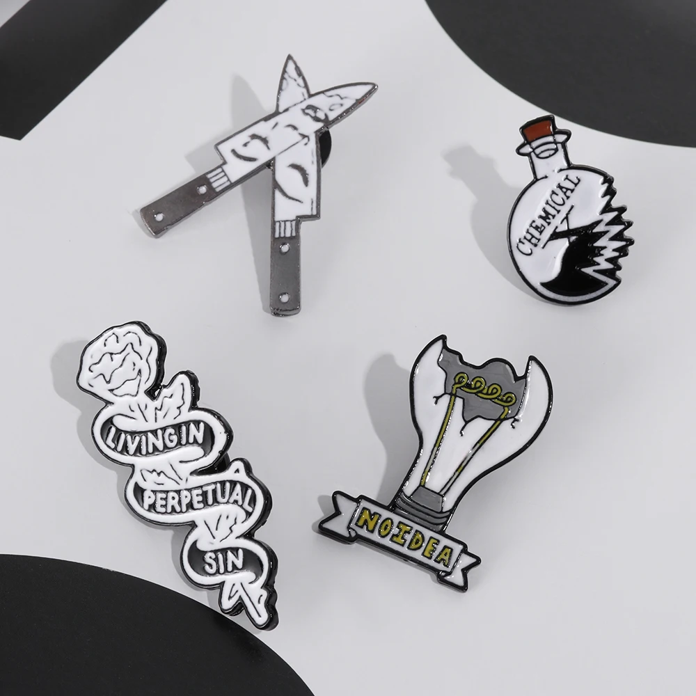 Эмалированная булавка оригами игра сердце гроб наука химический паутина спички