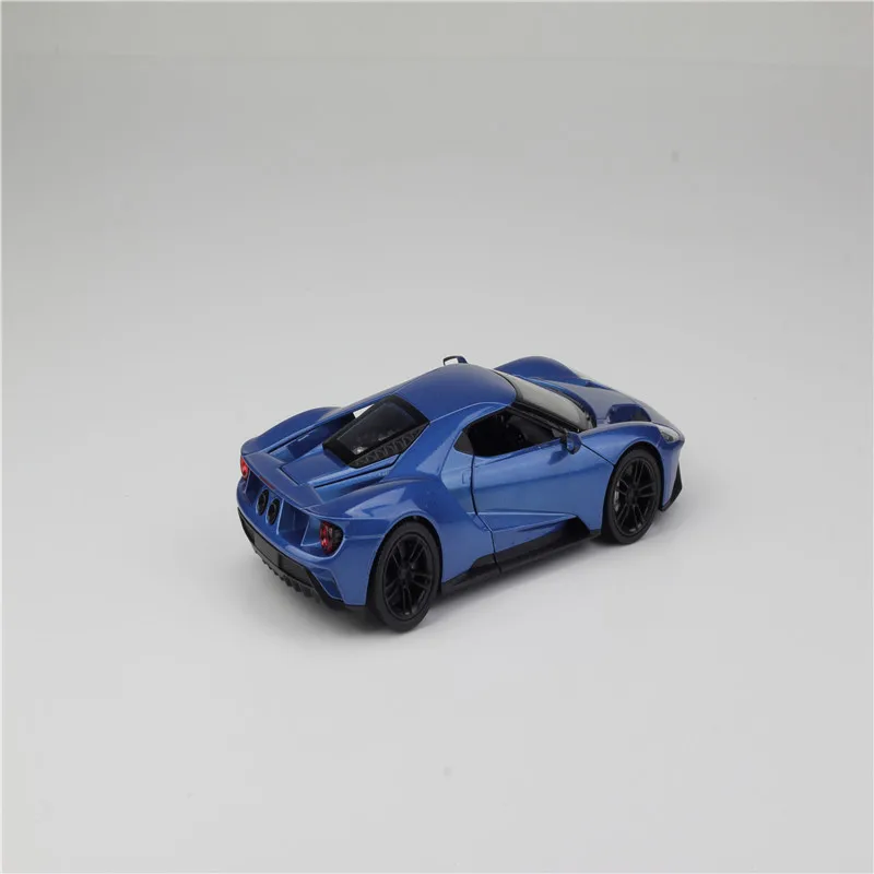 WELLY 1:24 Масштаб Ford Mustang GT литая под давлением высокая имитационная модель игрушечного автомобиля металлический классический сплав автомобиль игрушка для мальчика Коллекция подарков
