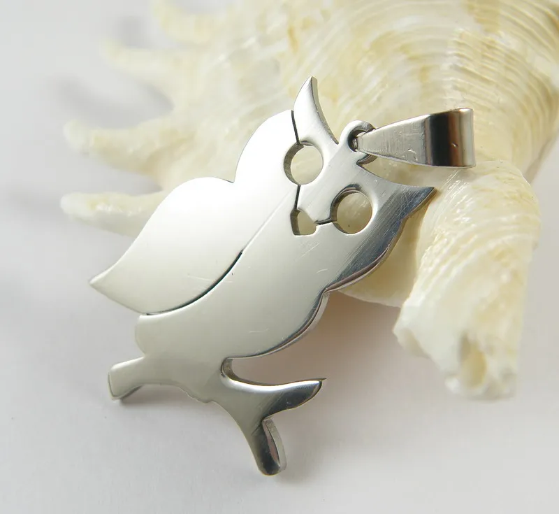 

Free Shipping Accessories Men Or Ladies Fashion Titanium Steel Pendant Necklace Stainless Steel Models Owl Free Chain
