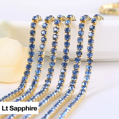 Lt sapphire 20 цветов 3 ярда SS8(2,5 мм) близкая цепь страз в оправе отделка Кристалл Стекло квадратная Золотая основа Металл - Цвет: Lt sapphire