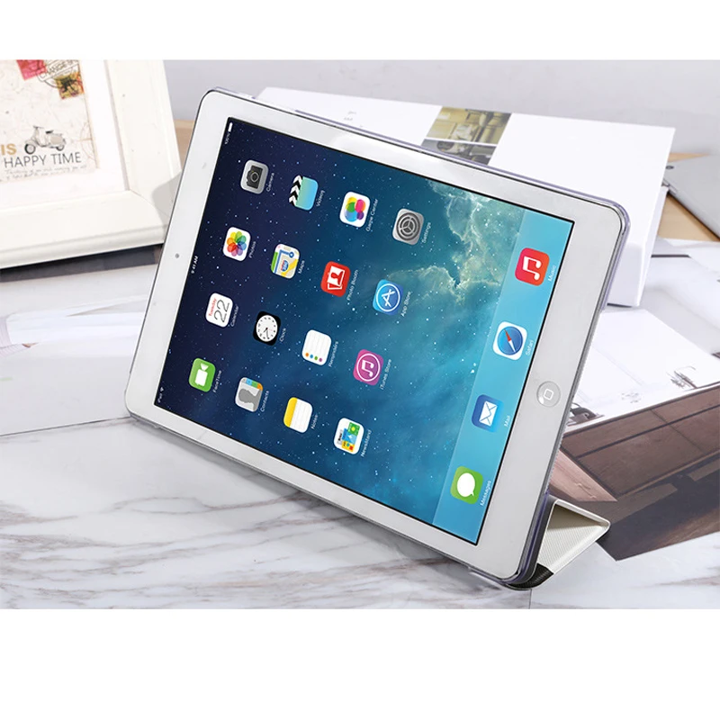 Чехол для нового iPad 9,7 дюймов модель выпуска A1822 A1823 A1893A1954 Мягкая силиконовая нижняя часть+ умный чехол из искусственной кожи с функцией автоматического сна