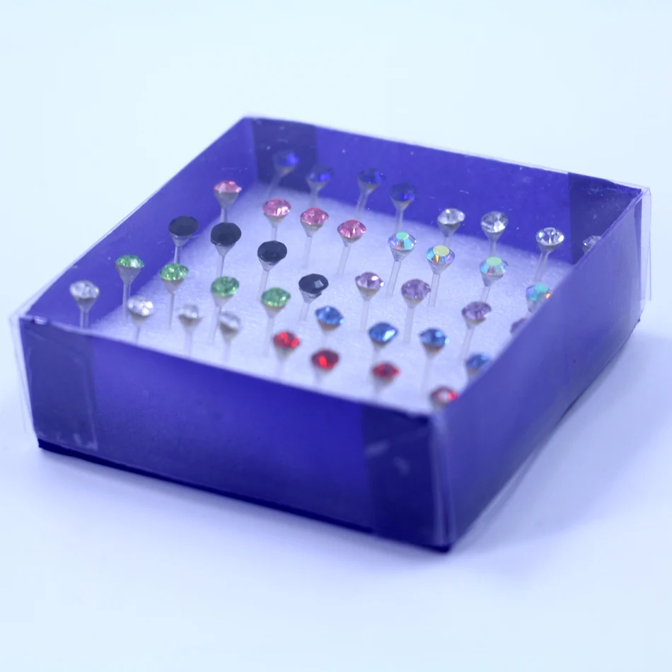 Бесплатная доставка заводские дешевые пластиковые серьги гвоздики со стразами