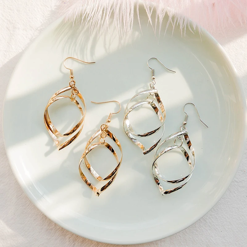 Большие серьги с Двойной спиралью золотистые и Серебристые Длинные подвески