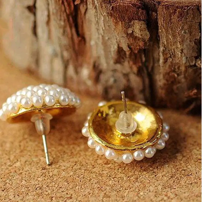 

Full of Small Simulated Pearls Round Ball Charming Stud Earrings for Women piercing Fashion Jewelry