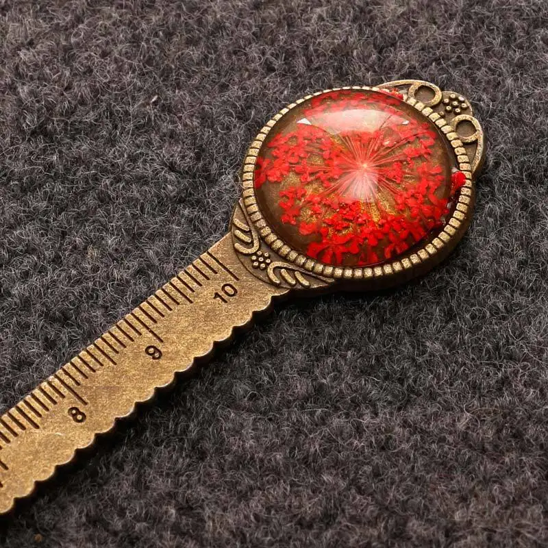 Red 1 шт. креативные ретро металлические закладки линейка красочные цветочные закладки со стеклянными драгоценными камнями как маркеры для книг школьные принадлежности - Цвет: Red
