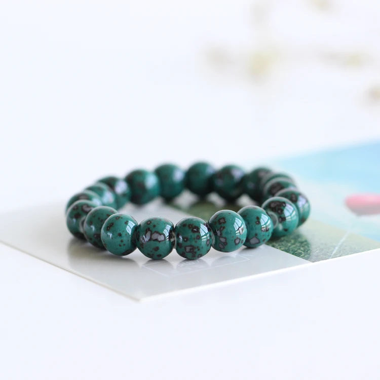 Высококачественные керамические браслеты и с зелеными бусинами модные