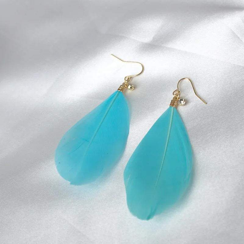 Серьги преувеличенная индивидуальность 2018 модные серьги с перьями из простых