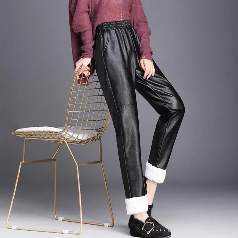 Брюки женские из экокожи с завышенной талией на осень/зиму|Брюки| |