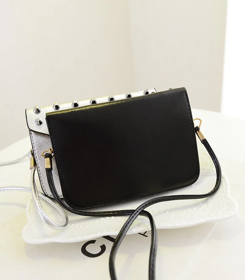 Модные мини и маленькие заклепки женские сумки месенджер на мобильный телефон