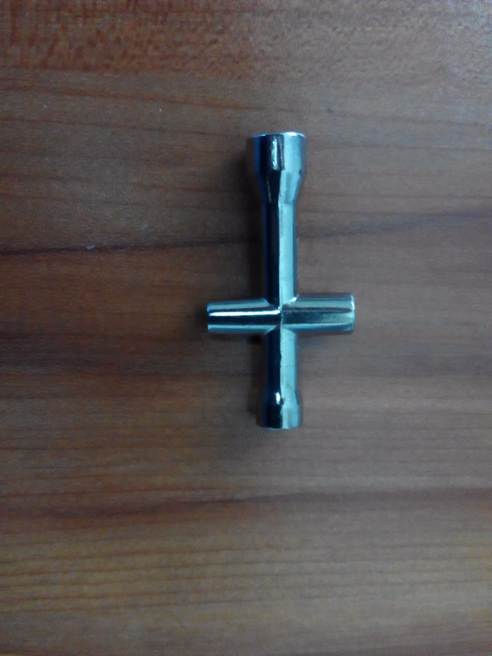 Wltoys A949 A959 A969 A979 K929 L212 L202 L959 L969 L222 L979 RC Автомобилей Запчасти гаечный ключ 1 шт. или 2 |