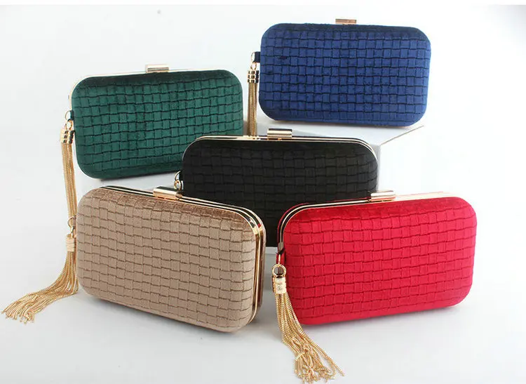

Rdywbu Spring Tassels Evening Bag 2019 New Velvet Shoulder Bag Party Wedding Chain Clutches Luxury Bridal Purse Bolsos B353