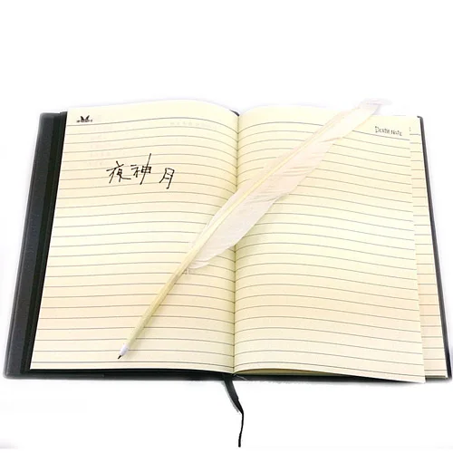 Популярная модель аниме-ноутбука "deathnote" с гусиным пером