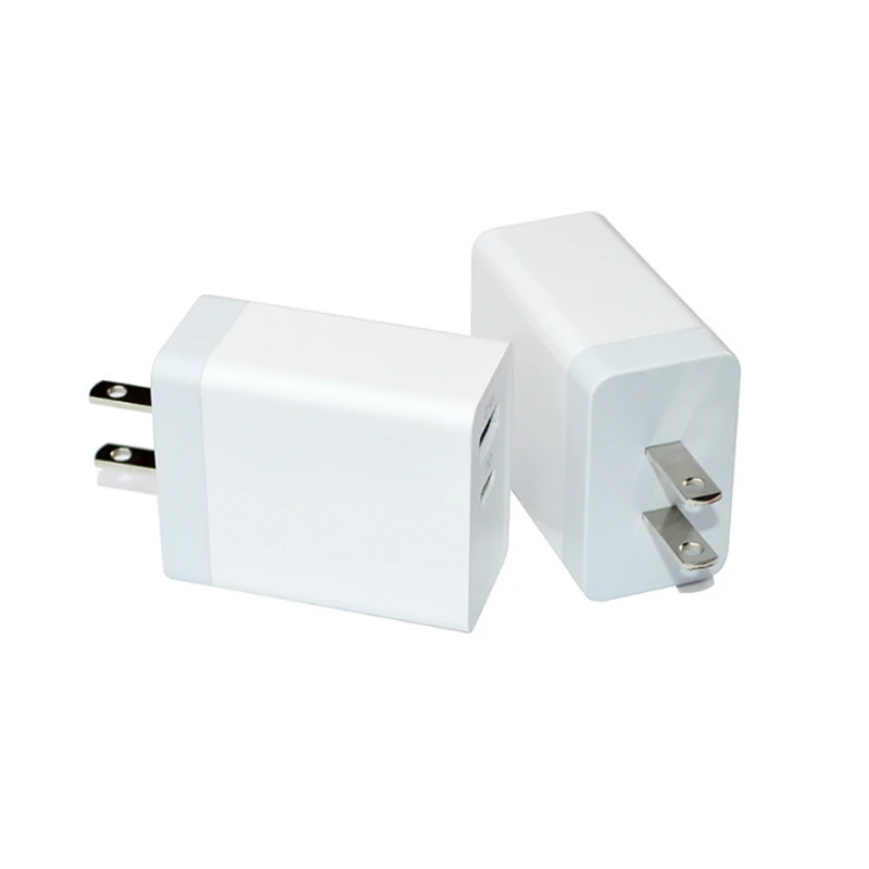 Сетевое зарядное устройство с портом USB Type C и поддержкой быстрой зарядки 30