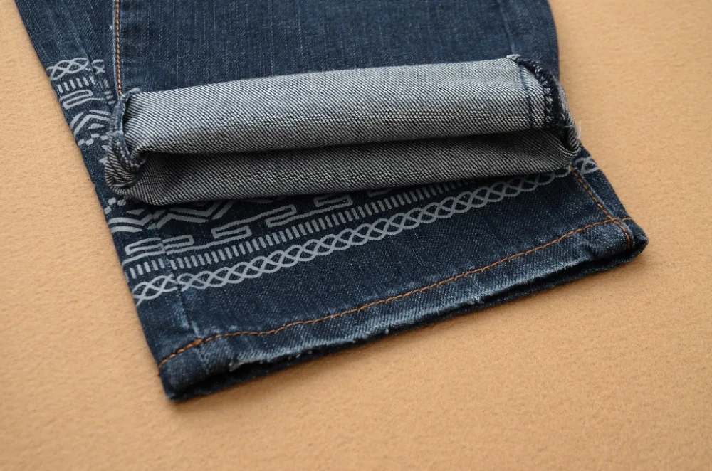 Джинсы мужские рваные Стрейчевые брюки из денима стиль хип-хоп с черепом размер