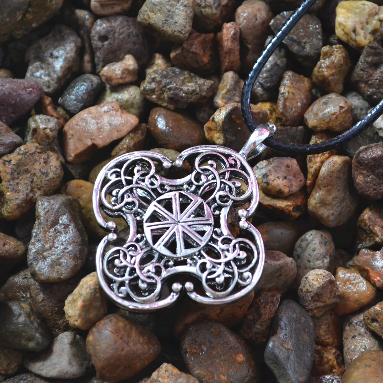 New Antique Silver Slavic Kolovrat Pendants Wisiorek Slavic Kolovrat Amulet Pendant Hanger