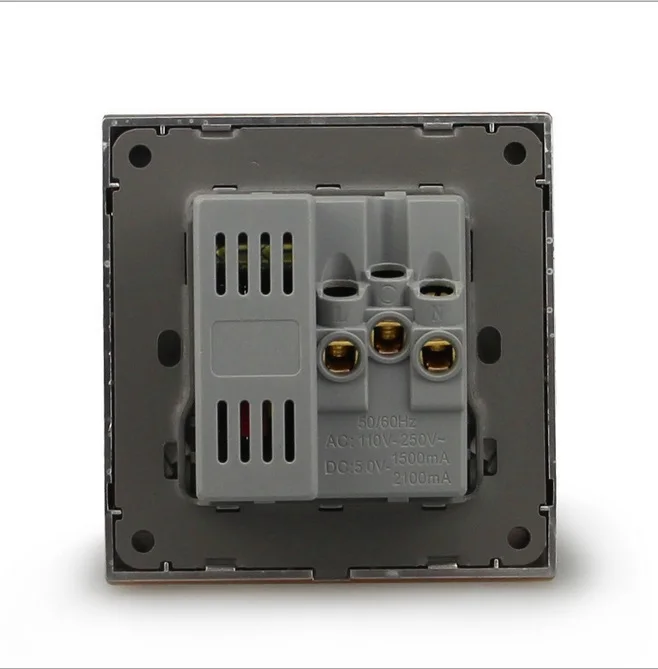 Розетка настенная с двумя USB портами и 5 отверстиями|socket smart|plug inplug wall socket |