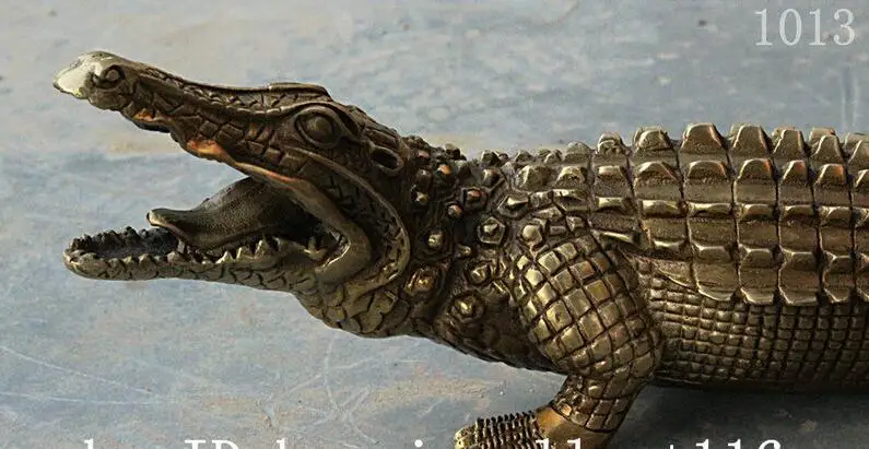 Китай латунь дикий злой крокодиловый крокодил Кайман Искусство украшение статуя