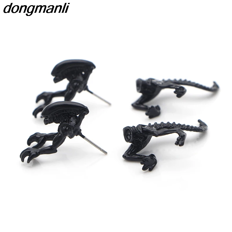 P744 dongmanli новые модные крутые серьги Alien черные эмалевые серьги-гвоздики для
