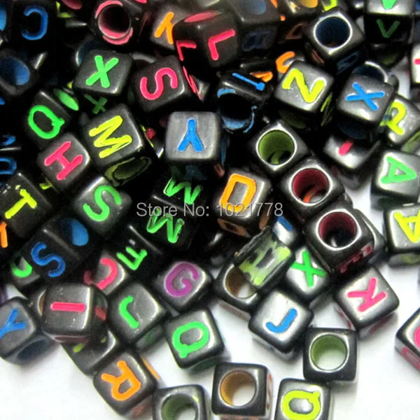 Бесплатная доставка 1000 шт Черный с неоновым цветом Ассорти Алфавит буквы куб