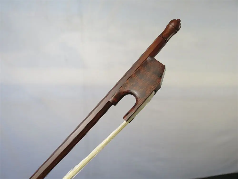 

Baroque style Letterwood 4/4 cello bow