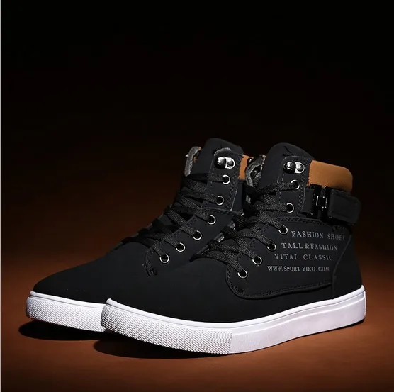 Новый 2014 осень мужчины мода высокого стиля парусиновые туфли высокое качество