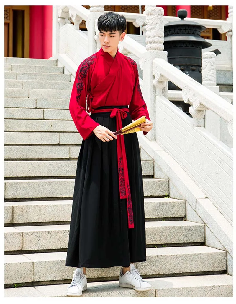 

Couples Costume Ancient Chinese Vintage Hanfu Red&Black Set Fatasia Adult Halloween Costume For Men and Women Plus Size XXL