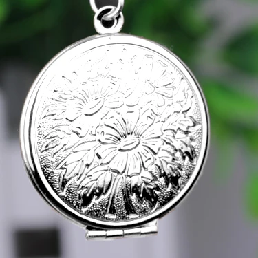 

N111 Fashion round jewelry sunflowers pattern locket pendant necklace
