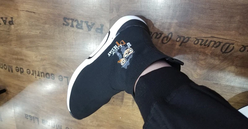 Для мужчин пинетки сапоги ботильоны на плоской подошве High Top Trainer искусственная обувь на меху зимние кроссовки на платформе носок черный узор Повседневное дизайнер