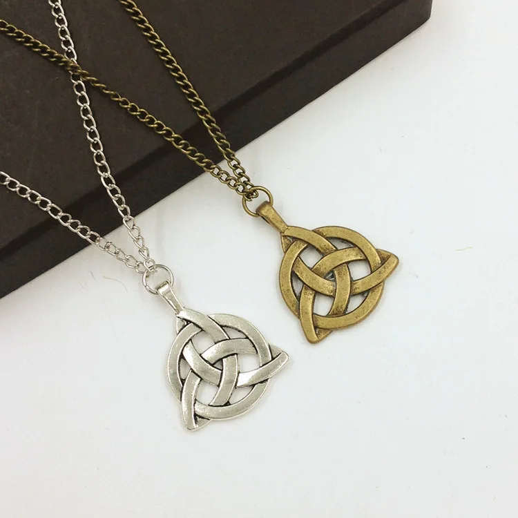 Новинка 2017 года модное колье ошейник из сплава в стиле ретро с треугольным