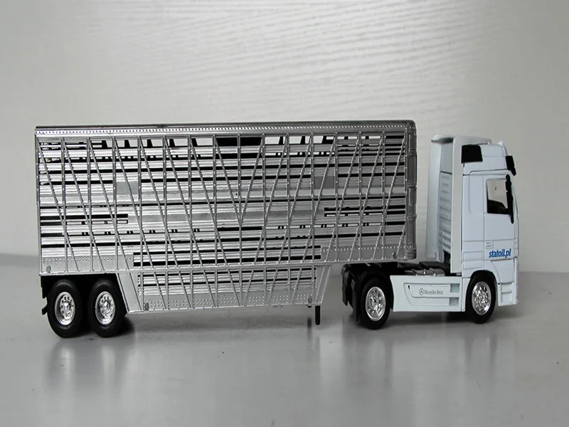 1/43 моделирование Mercedes скотоводческий транспортер коллекция мебели классическая модель литая головка грузовика подарок на день рождения