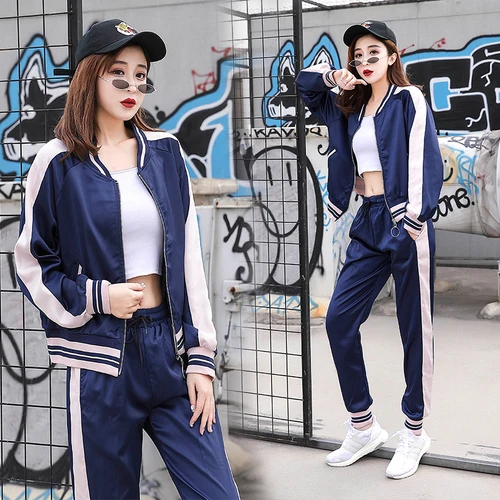 Женский спортивный костюм Treino повседневное на молнии с карманами шикарное