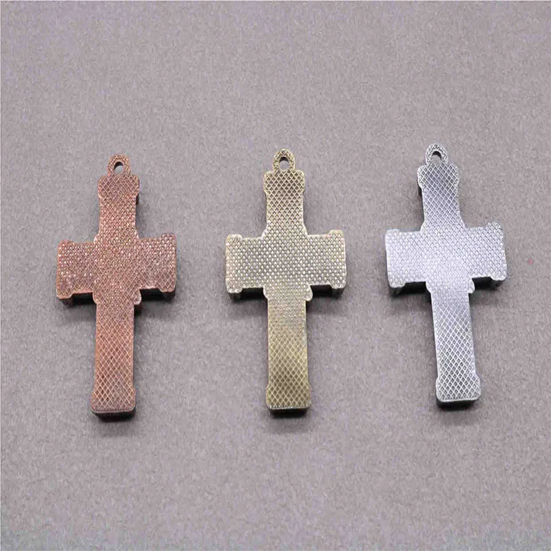 Религиозные классические винтажные бронзовые украшения с Иисусом. Винтажный