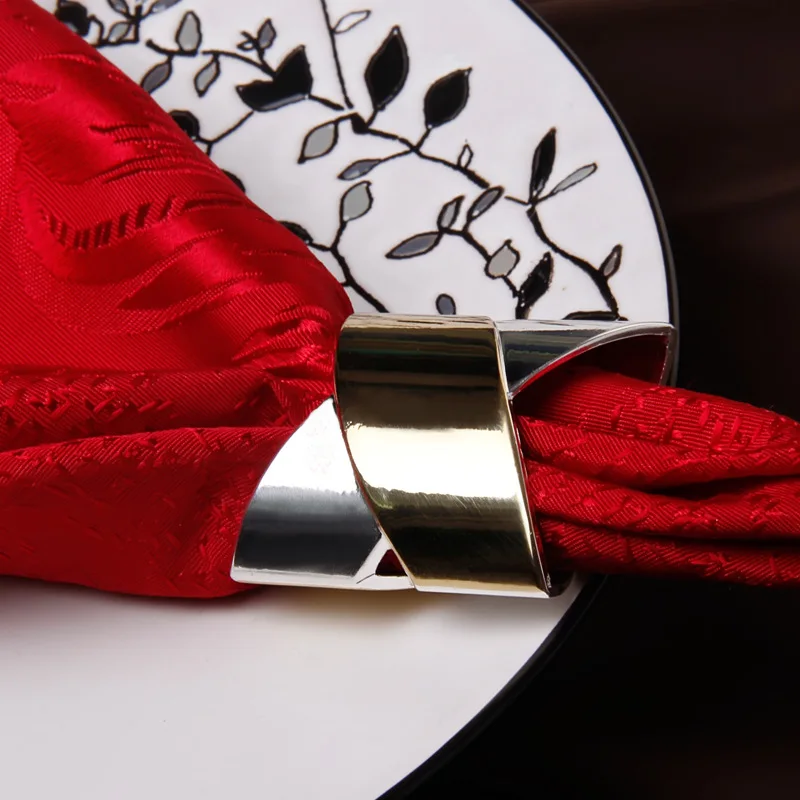 

2018 New Hot selling New high Quality napkin ring buckle napkin holder for hotel dining table and wedding party decoration Tools