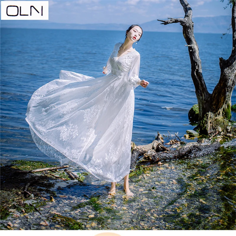 Женское длинное Сетчатое платье белое кружевное для отдыха на море Корейская