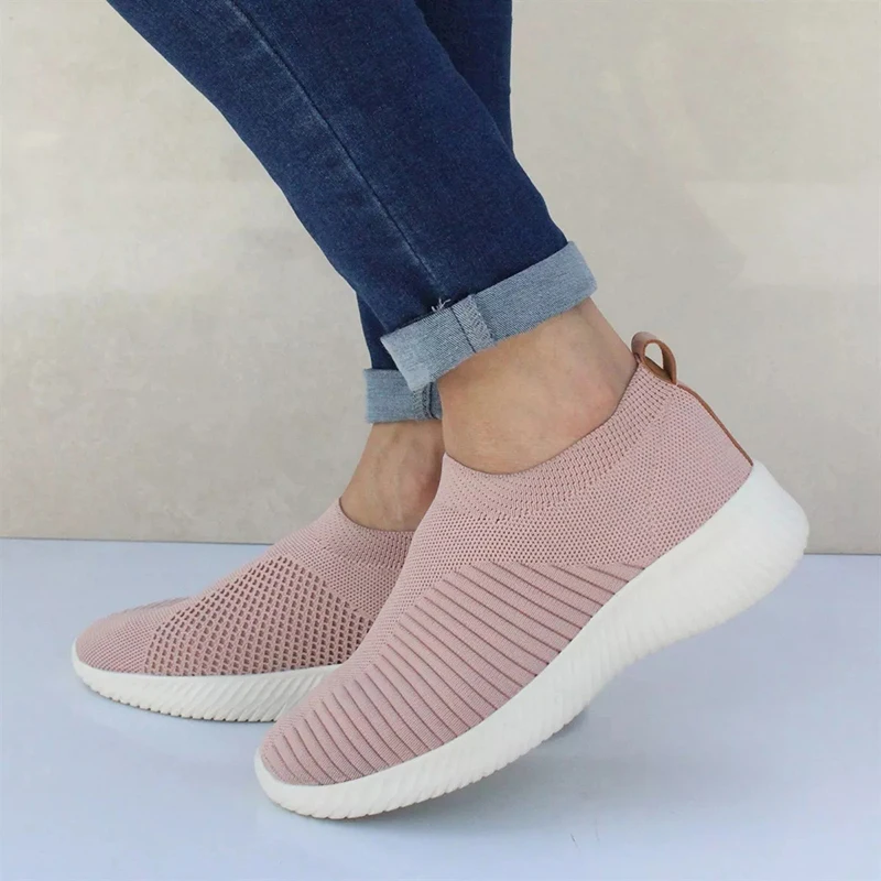 Розовый Женская обувь; Прямая с фабрики; женские кроссовки Flyknit; большие размеры; спортивная обувь на плоской подошве; женская повседневная обувь; кроссовки для прогулок - Цвет: Розовый
