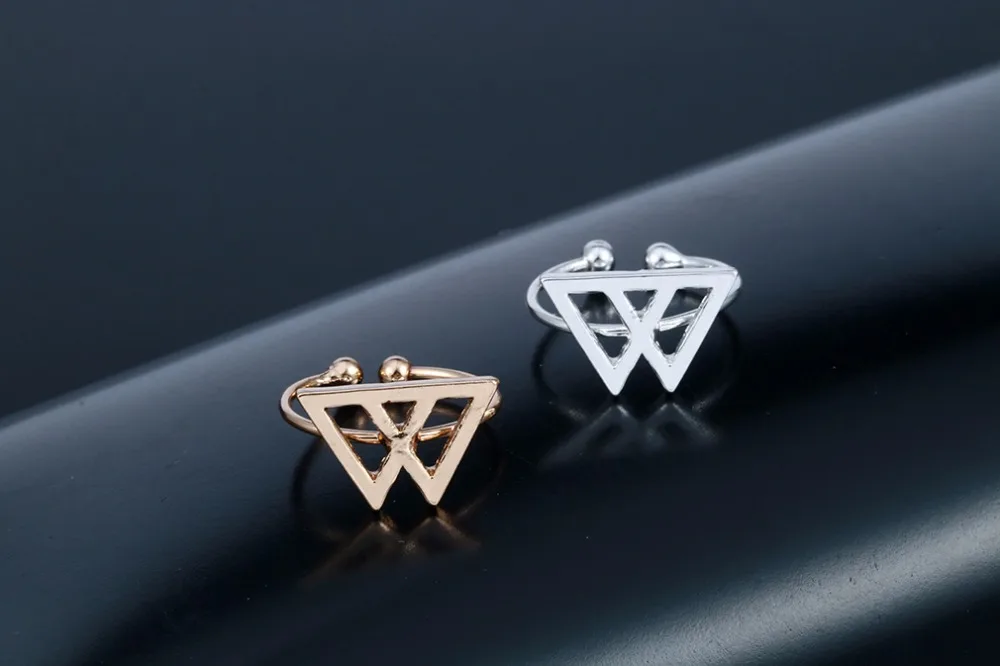 2017 золотой цвет перевернутый шеврон ожерелья с треугольниками & Кольца для