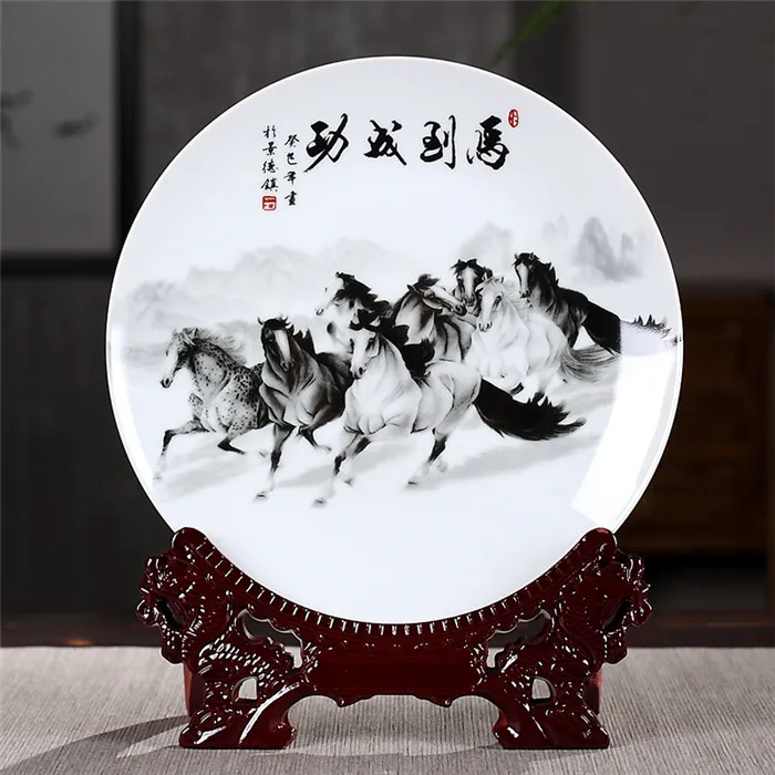 25cm hosre plate Лошадь успех керамический подвесной тарелка, украшение домашнего обихода винный шкаф для офиса, гостиной, ремесла - Цвет: 25cm hosre plate