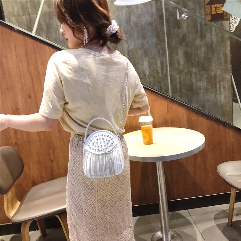 2018 модная женская сумка-ведро с кисточками винтажная сумка-мессенджер Высокое