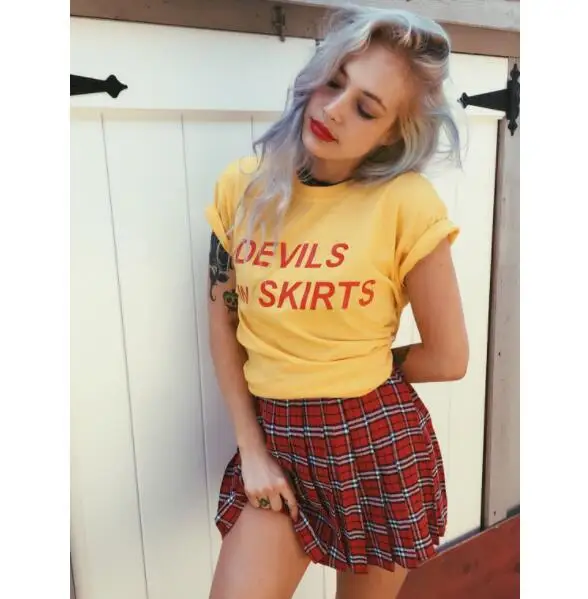 Желтая футболка унисекс с графическим принтом Devils In skirt повседневные топы в виде