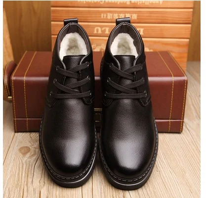 

EUR 28-66 Nice Pop New Fashion Men Boots Winter New Warm Men Snow Boots Genuine Leather Shoes Men Flats Wool High Cotton Boots