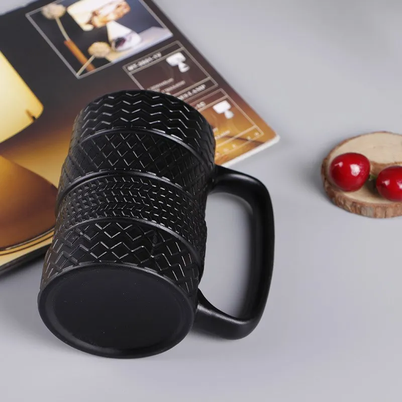 Забавная офисная кофейная кружка в форме шины 400 мл персонализированная