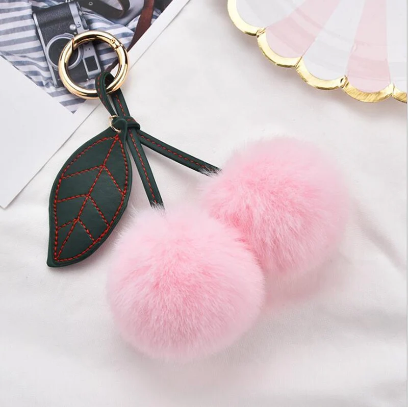 Pink Милый фруктовый брелок с вишней подвески для женщин кошелек сумка двойной шарик-помпон лист брелок пушистый искусственный мех автомобильный брелок - Цвет: Pink
