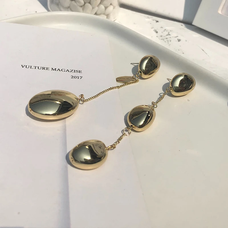 HUANZHI 2019 New Design Silver Korean Elegant Asymmetry Gold Metal Ball Long Drop Type Earrings for Women Party Gifts | Украшения и