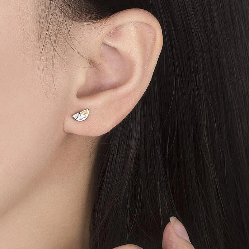 Женские серьги-гвоздики KOFSAC сережки из серебра 925 пробы с асимметричным лимоном и