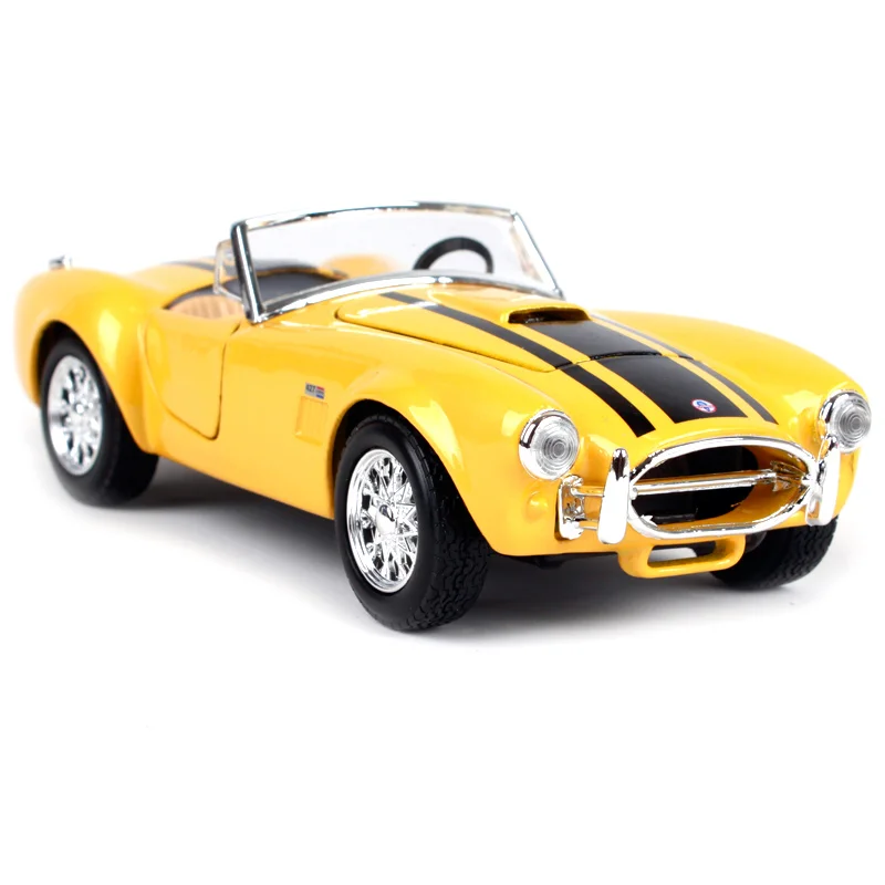 Модель автомобиля Maisto 1:24 1965 Ford Shelby Cobra 427 красная и желтая литой под давлением