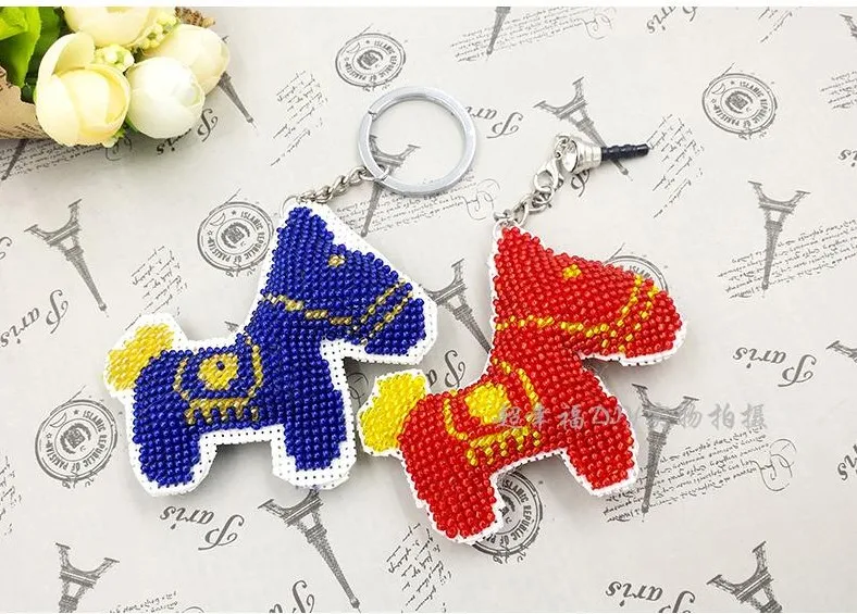 Набор для вышивки бисером из мультфильма Лошадь печатный Пластиковый холст