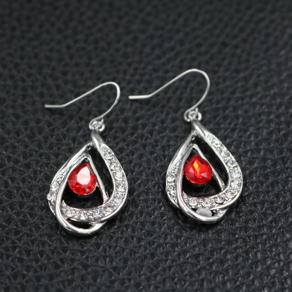 Женский комплект из колье и серёг с красными каплевидными кристаллами|women wedding