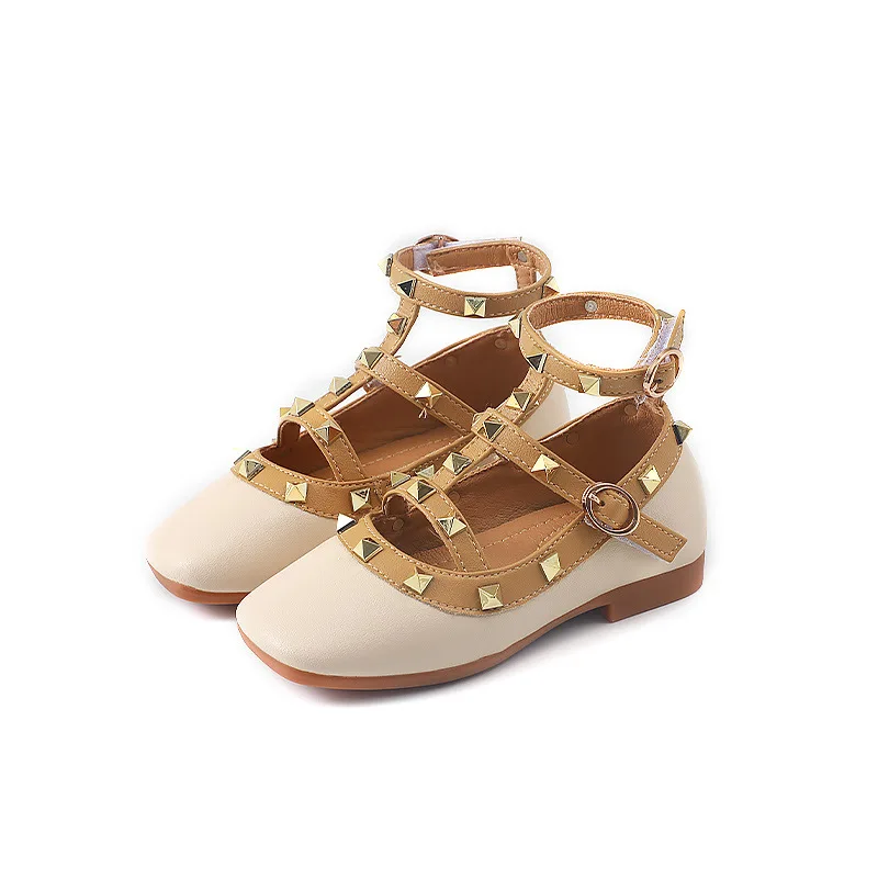 Туфли-гладиаторы на плоской подовечерние ве с ремешком щиколотке и заклепками -